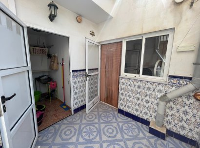 Stadthaus · Wiederverkauf - Formentera de Segura · Alicante · Spanien