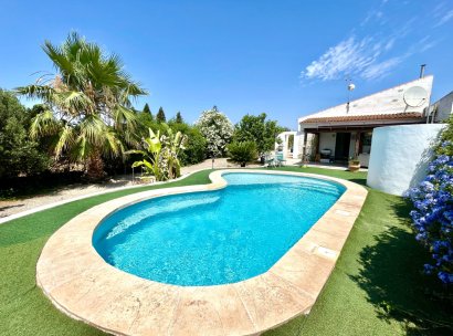 Villa · Herverkoop - Daya Nueva · Alicante · Spanje