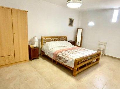 Villa · Herverkoop - Daya Nueva · Alicante · Spanje