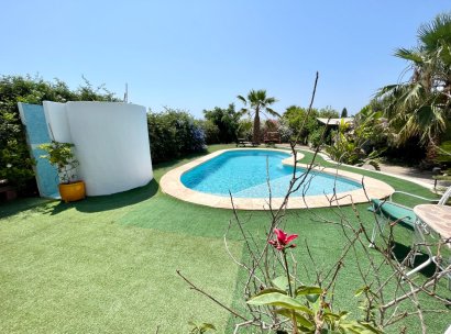 Villa · Herverkoop - Daya Nueva · Alicante · Spanje