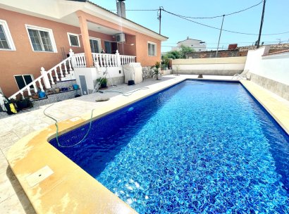 Villa · Resale - Benijofar · Pueblo · Alicante · Spain