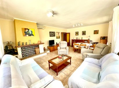 Villa · Resale - Benijofar · Pueblo · Alicante · Spain