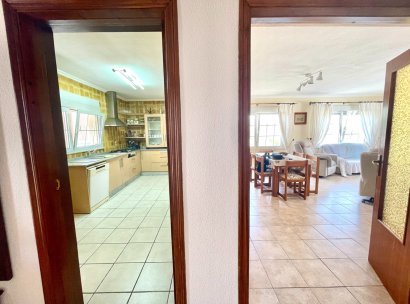 Villa · Resale - Benijofar · Pueblo · Alicante · Spain