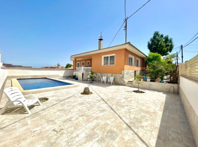 Villa · Resale - Benijofar · Pueblo · Alicante · Spain
