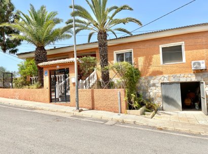 Villa · Resale - Benijofar · Pueblo · Alicante · Spain