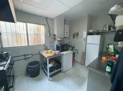 Kommerziell · Wiederverkauf - Torrevieia · Comunidad Valenciana · Alicante (Costa Blanca) · Spanien
