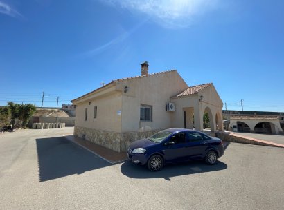 Villa · Wiederverkauf - Crevillente · Alicante · Spanien