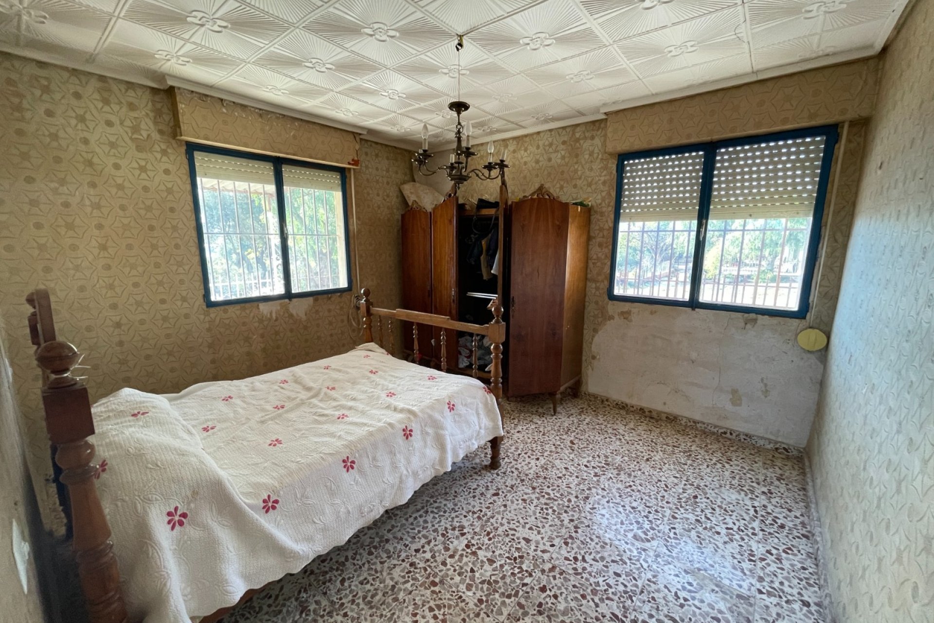 Resale - Finca / Country Property - Aspe