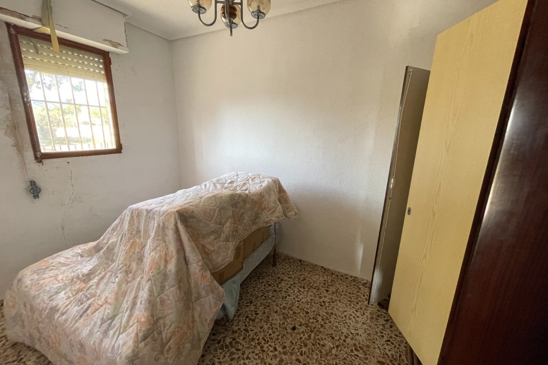 Resale - Finca / Country Property - Aspe