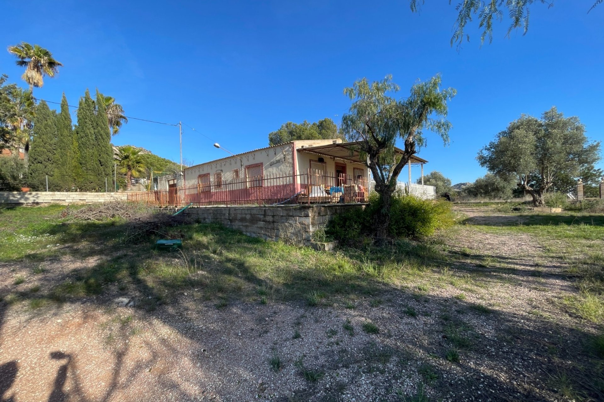 Resale - Finca / Country Property - Aspe