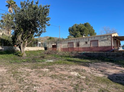 Finca / Country Property · Wiederverkauf - Aspe · Alicante · Spanien