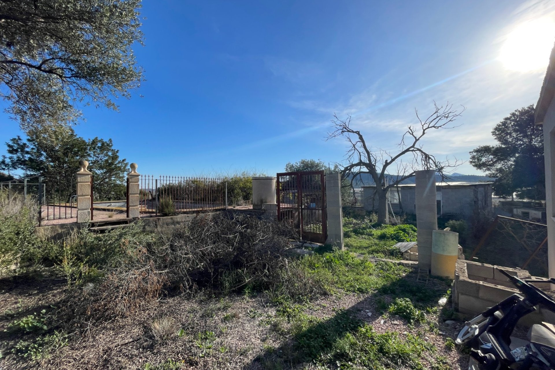 Resale - Finca / Country Property - Aspe
