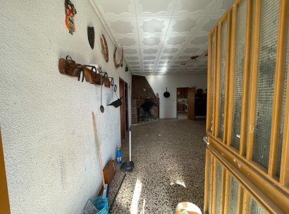 Finca / Country Property · Wiederverkauf - Aspe · Alicante · Spanien