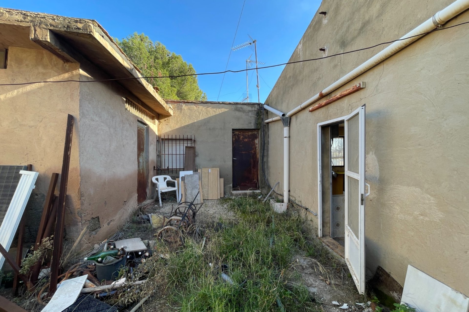 Resale - Finca / Country Property - Aspe