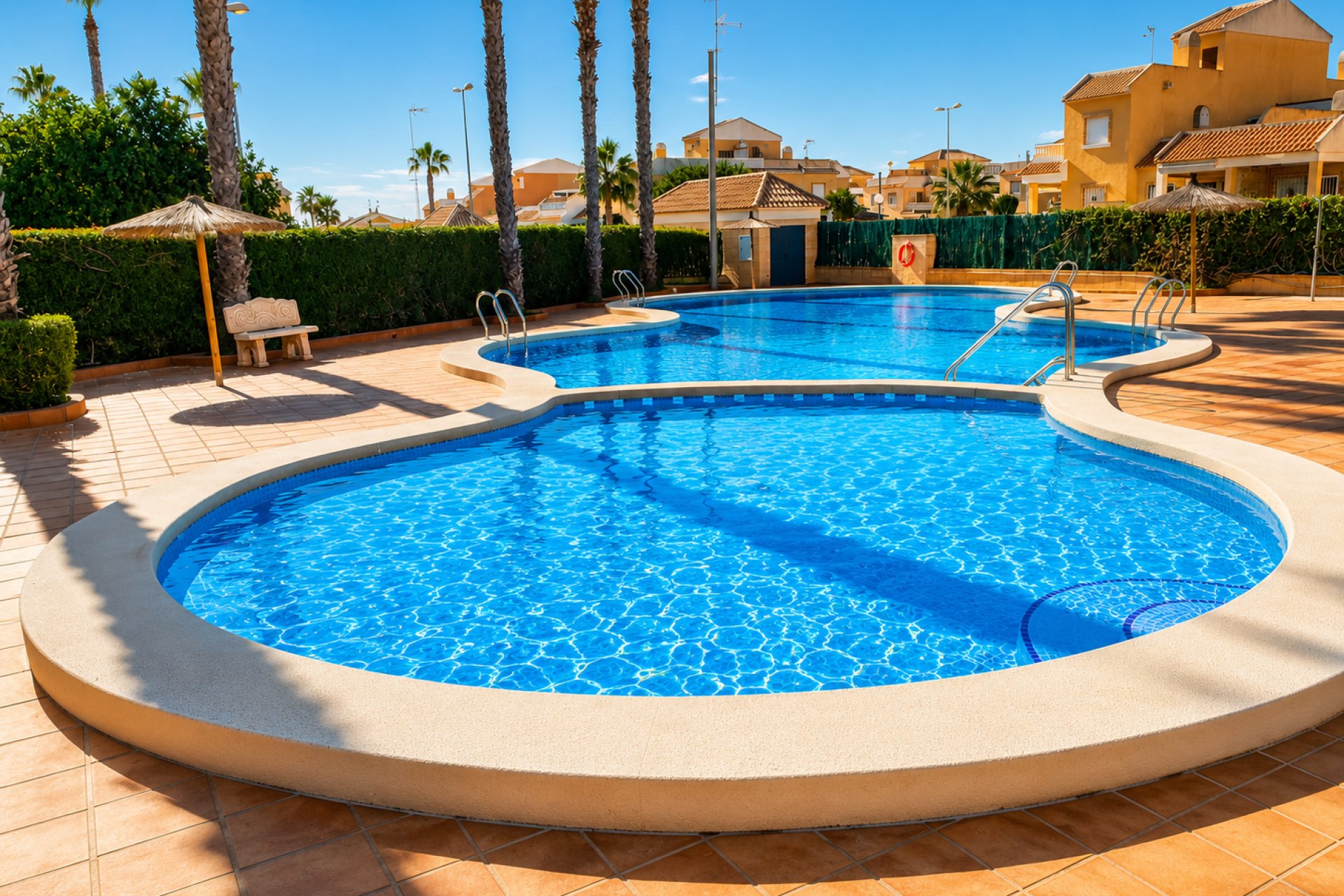 Resale - Townhouse - Ciudad Quesada