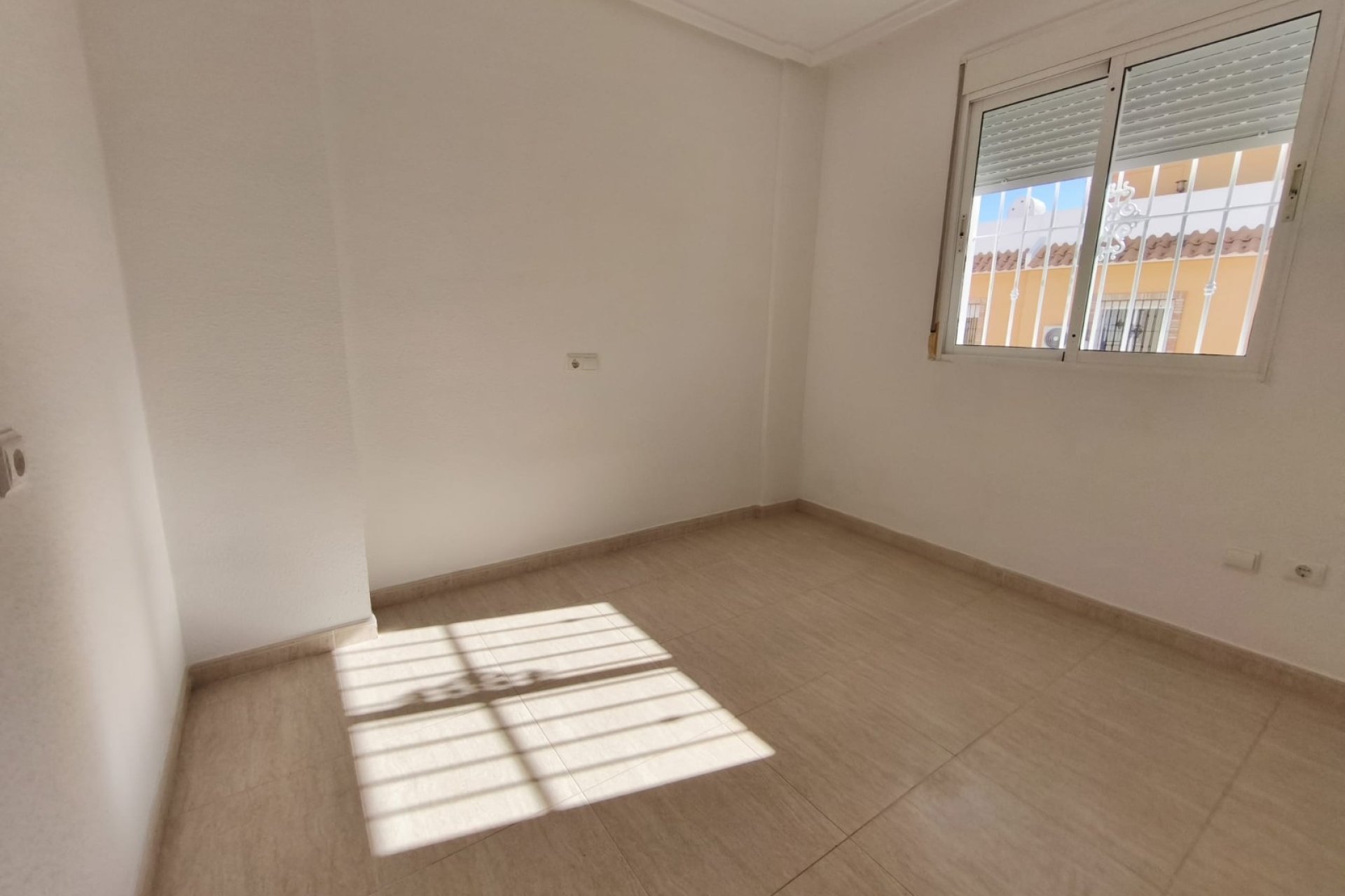 Resale - Townhouse - Ciudad Quesada