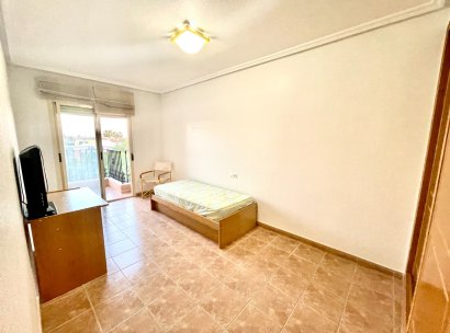 Villa · Wiederverkauf - Almoradí · Alicante · Spanien
