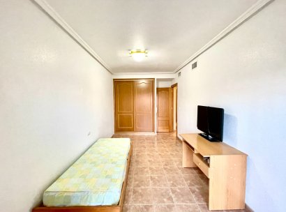 Villa · Wiederverkauf - Almoradí · Alicante · Spanien