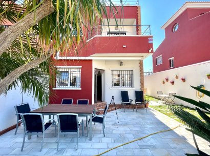 Townhouse · Resale - Torre de la Horadada · Alicante · Spain