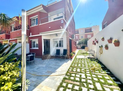 Townhouse · Resale - Torre de la Horadada · Alicante · Spain