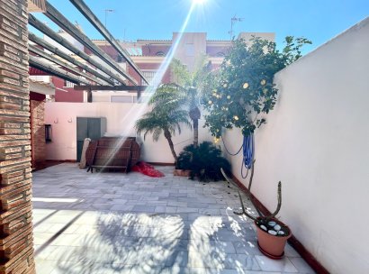 Townhouse · Resale - Torre de la Horadada · Alicante · Spain