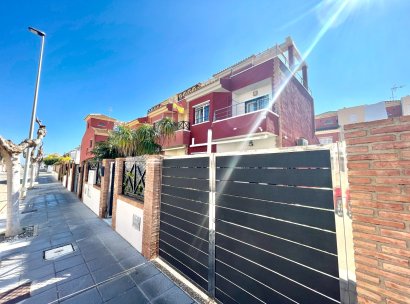 Townhouse · Resale - Torre de la Horadada · Alicante · Spain