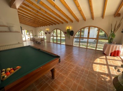 Finca / Country Property · Wiederverkauf - Elda · Alicante · Spanien