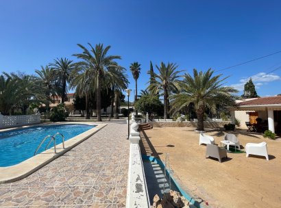 Finca / Country Property · Wiederverkauf - Elda · Alicante · Spanien