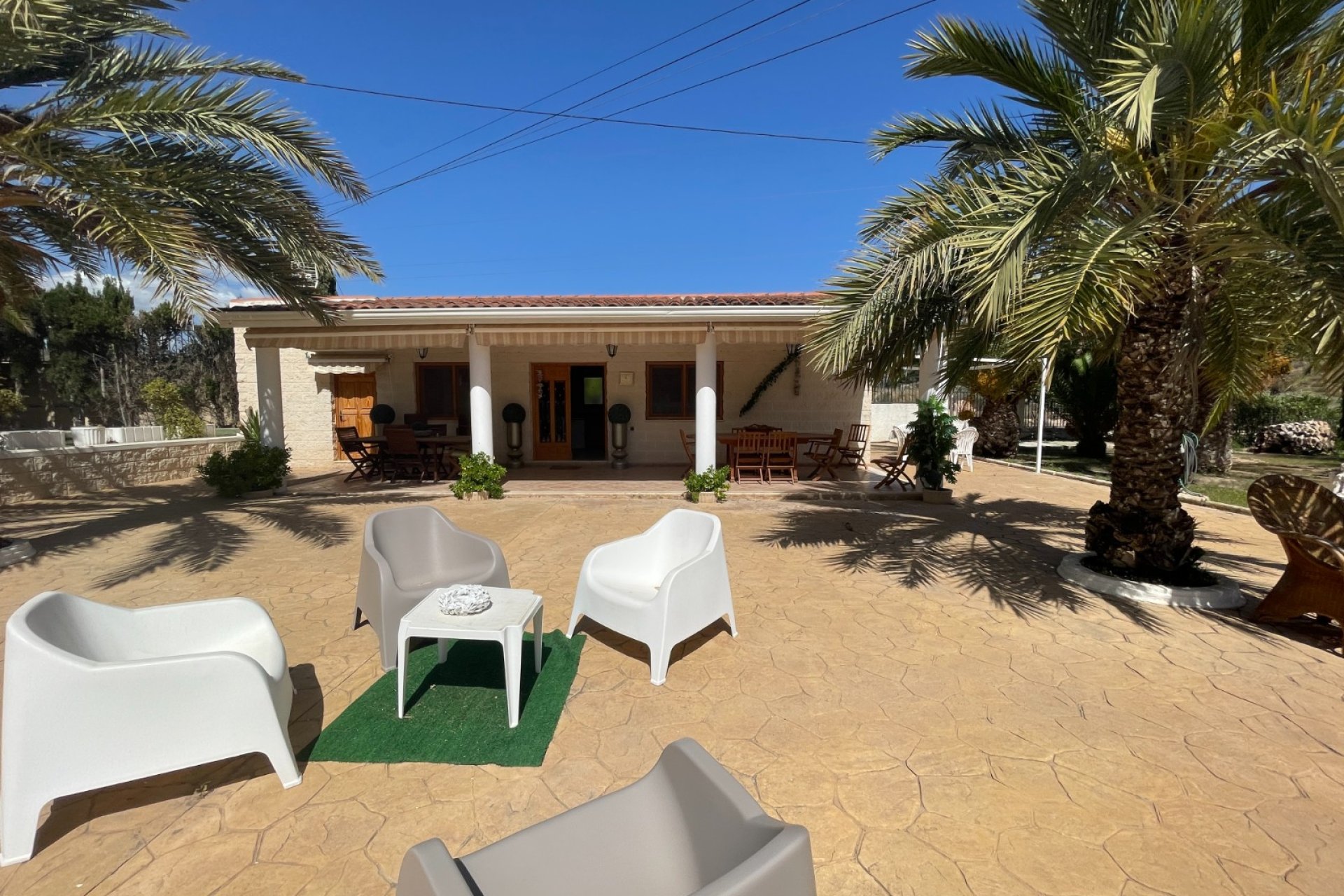 Herverkoop - Finca / Country Property - Elda