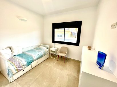 Apartment - Flat · Wiederverkauf - Benijofar · Alicante · Spanien