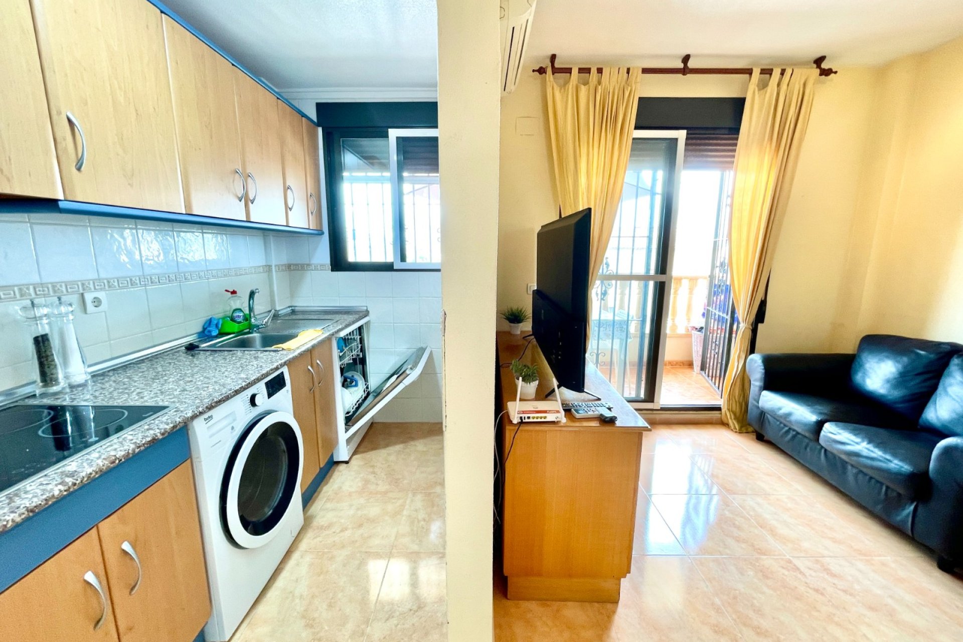 Herverkoop - Penthouse - Daya Nueva