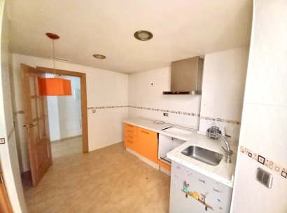Apartment - Flat · Återförsäljning - Almoradí · Alicante · Spanien