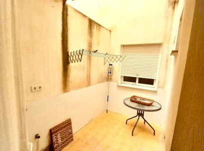 Apartment - Flat · Återförsäljning - Almoradí · Alicante · Spanien