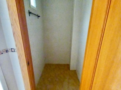 Apartment - Flat · Återförsäljning - Almoradí · Alicante · Spanien
