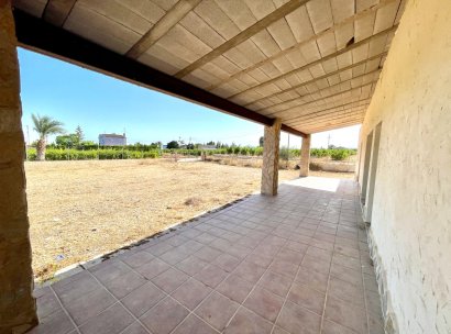 Finca / Country Property · Herverkoop - Elche · Matola · Alicante · Spanje