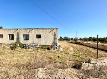 Finca / Country Property · Herverkoop - Elche · Matola · Alicante · Spanje