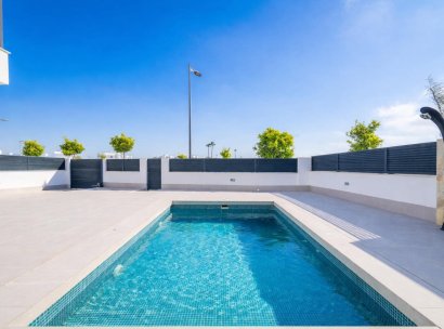 Villa · Herverkoop - Torre Pacheco · Santa Rosalia Lake And Life Resort · Murcia · Spanje