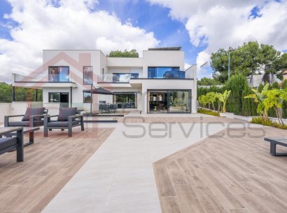 Villa · Resale - Pilar de la Horadada · Pinar de Campoverde · Alicante · Spain
