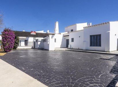 Villa · Resale - El Valle Golf Resort · Murcia · Spain