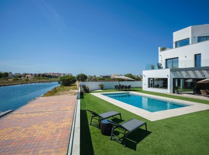 Villa · Herverkoop - La Manga del Mar Menor · Murcia · Spanje