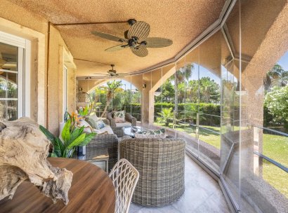 Villa · Återförsäljning - La Manga del Mar Menor · Murcia · Spanien