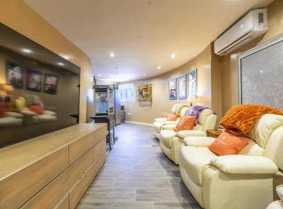 Villa · Återförsäljning - La Manga del Mar Menor · Murcia · Spanien