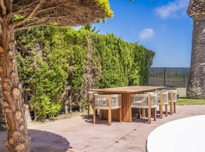 Villa · Återförsäljning - La Manga del Mar Menor · Murcia · Spanien