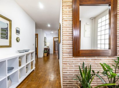 Villa · Återförsäljning - Beniel · Murcia · Spanien