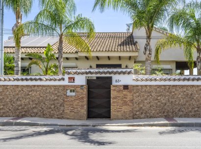 Villa · Återförsäljning - Beniel · Murcia · Spanien