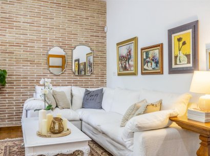 Villa · Återförsäljning - Beniel · Murcia · Spanien