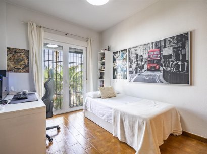 Villa · Återförsäljning - Beniel · Murcia · Spanien