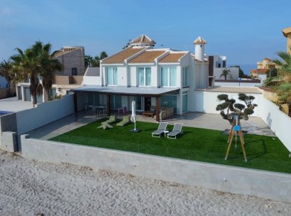 Villa · Herverkoop - La Manga del Mar Menor · Murcia · Spanje