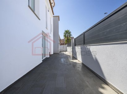 Villa · Herverkoop - La Manga del Mar Menor · Murcia · Spanje