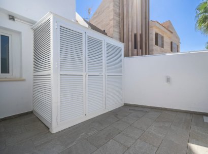 Villa · Herverkoop - La Manga del Mar Menor · Murcia · Spanje